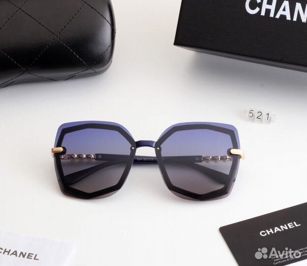 Солнцезащитные очки Chanel 521