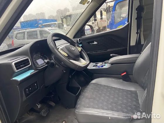 BAIC EU5 218 л.с. AT, 2019, 100 000 км