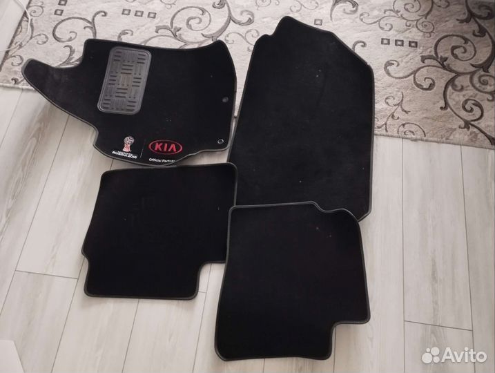 Коврики в салон KIA Rio4