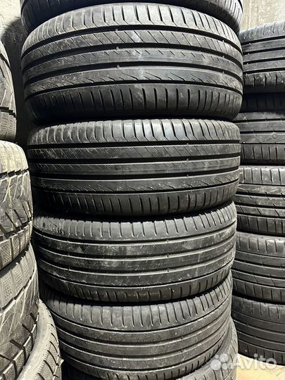 Michelin Pilot Sport 4 235/45 R18