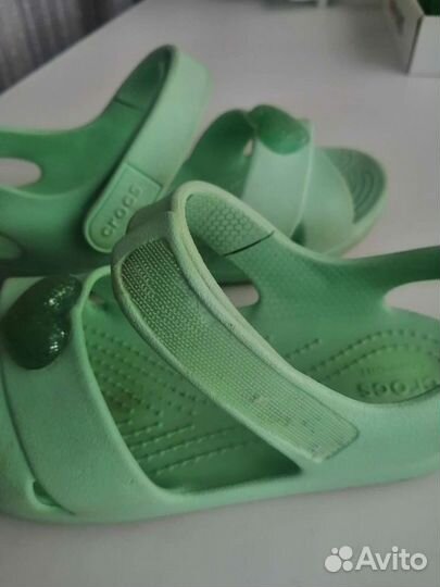 Босоножки для девочки crocs C13