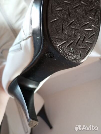 Кожаные сапоги