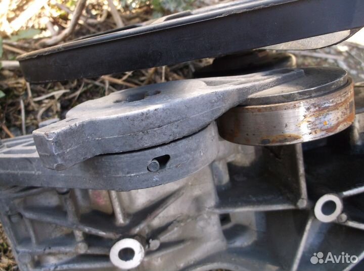 Ролик натяжителя ремня фольксваген passat b5