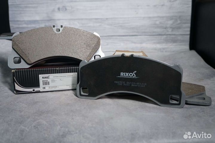 Тормозные колодки передние Cayenne Touareg