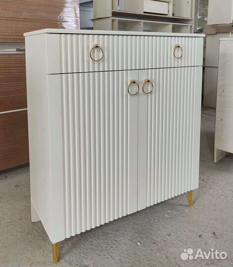 Обувница в прихожую белая