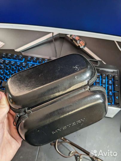 Футляр для очков