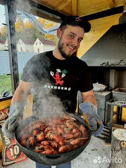 Живые и вареные раки