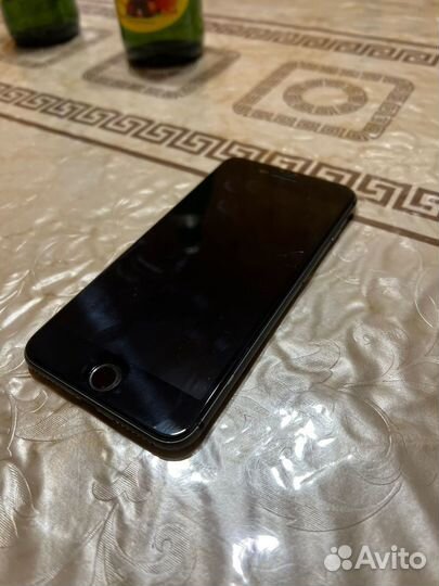 Телефон iPhone 8 plus