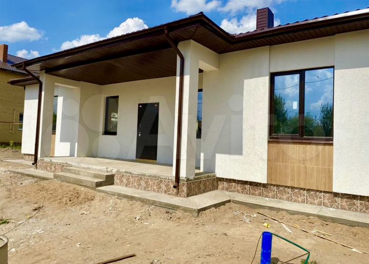 Коттедж 161 м² на участке 15 сот.