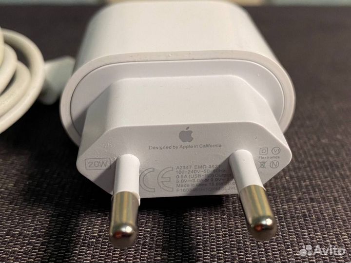 Зарядка на iPhone б/у оригинал