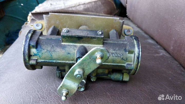 Стеклоочиститель пневматический на ЗИЛ 130