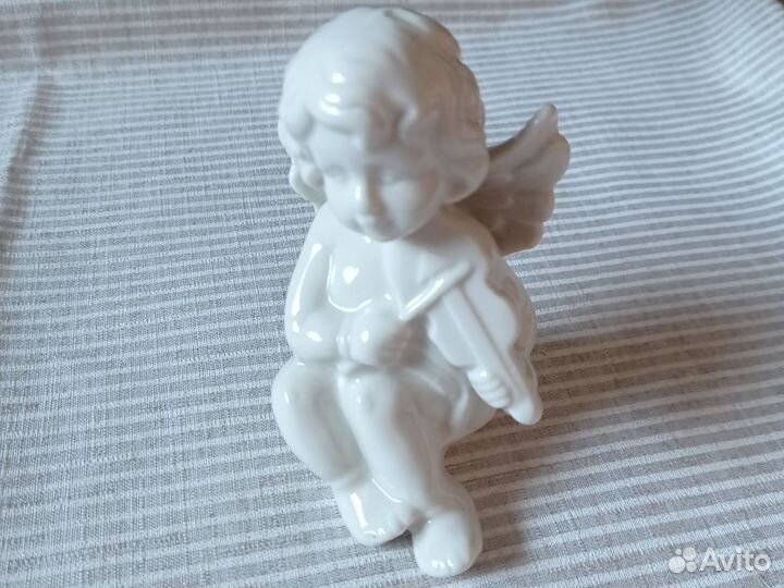 Фигурка статуэтка ангел