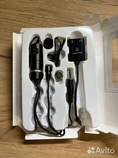 Петличный микрофон Audio-Technica ATR3350iS
