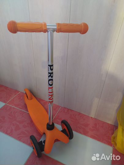 Самокат детский трехколесный бу