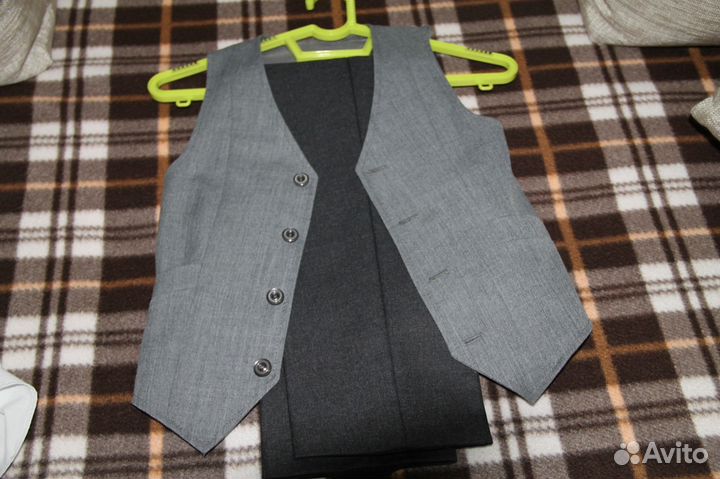 Жилет форменный 122