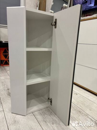 Шкаф навесной Runo угловой Кредо 30