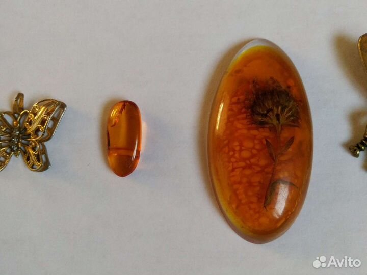 Брошь советская,шкатулка броши