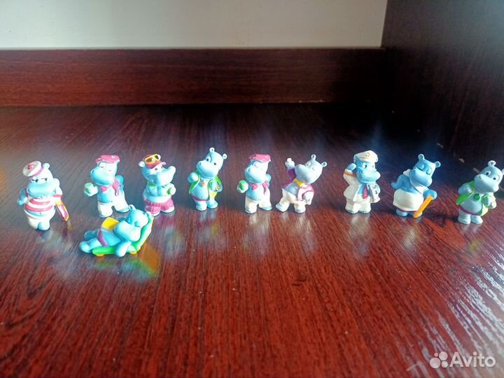 Игрушки из киндер- сюрпризов