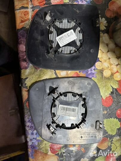 Зеркальный элемент Wolksvagen T6