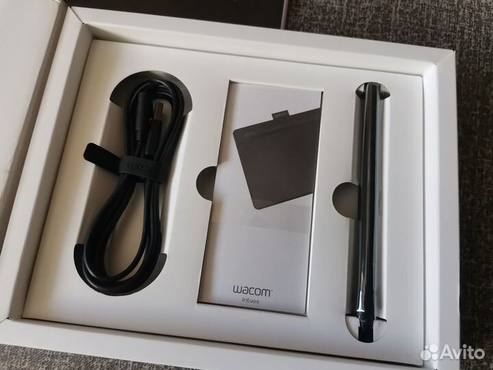 Графический планшет wacom Intuos S Bluetooth