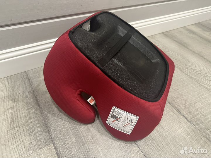 Детское кресло бустер