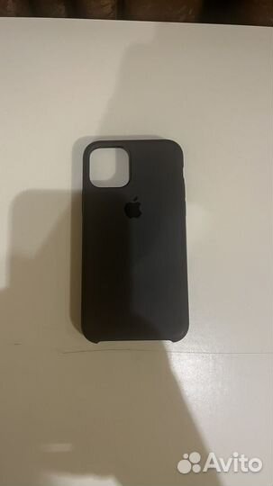 Чехол на iPhone 11