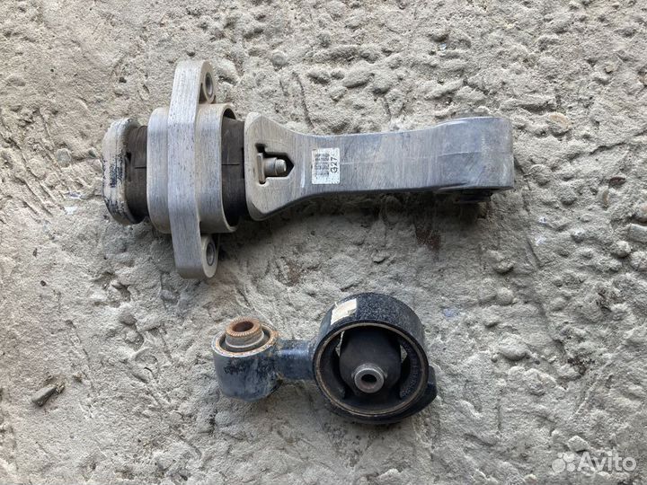 Опоры двс и АКПП Кия Соренто 4 MQ 2.2л. дизель