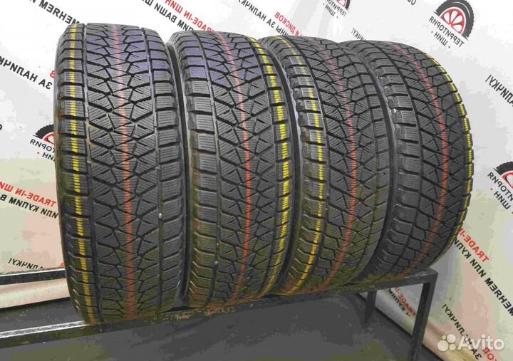 Bridgestone Blizzak DM-V2 215/60 R17 96S