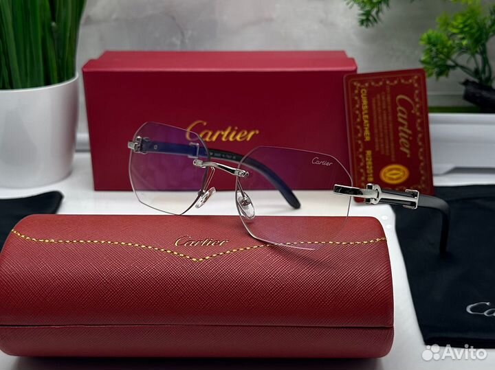 Солнцезащитные очки cartier