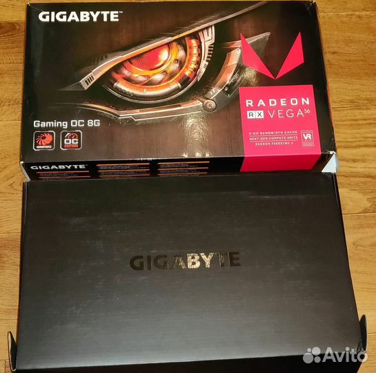 Коробка от видеокарты gigabyte Radeon RX Vega 56