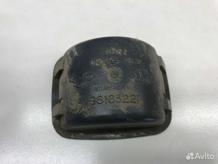 Пепельница задняя Daewoo Nexia N100 2007 г.в