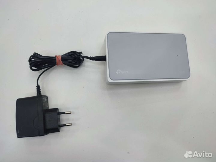 Коммутатор TP-link TL-SF1008D