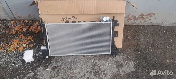Радиатор охлаждения на ford focus 3