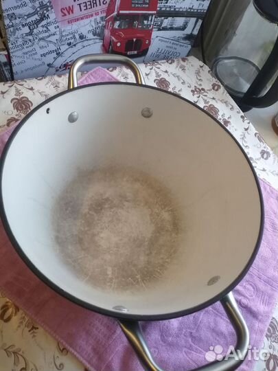 Казан с крышкой б/у