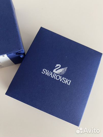 Запонки swarovski