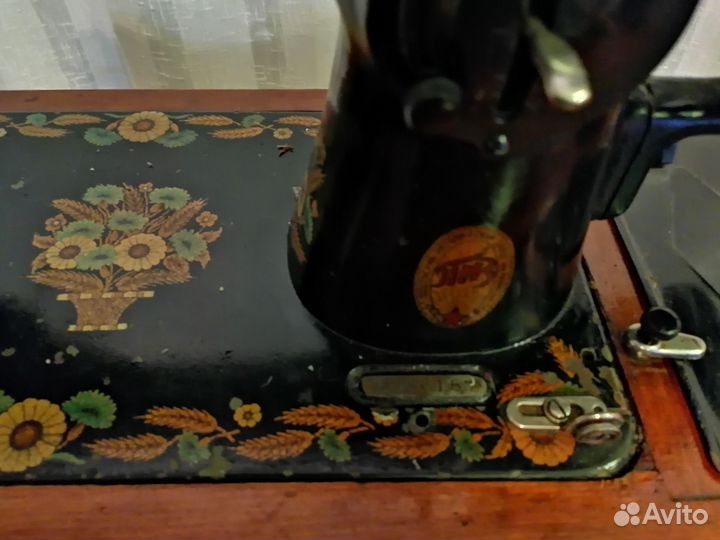 Швейная машина Подольск ручная