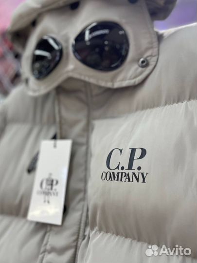 CP Company пуховик