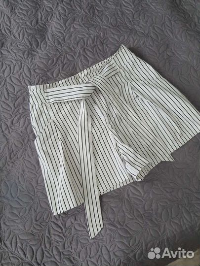 Шорты женские