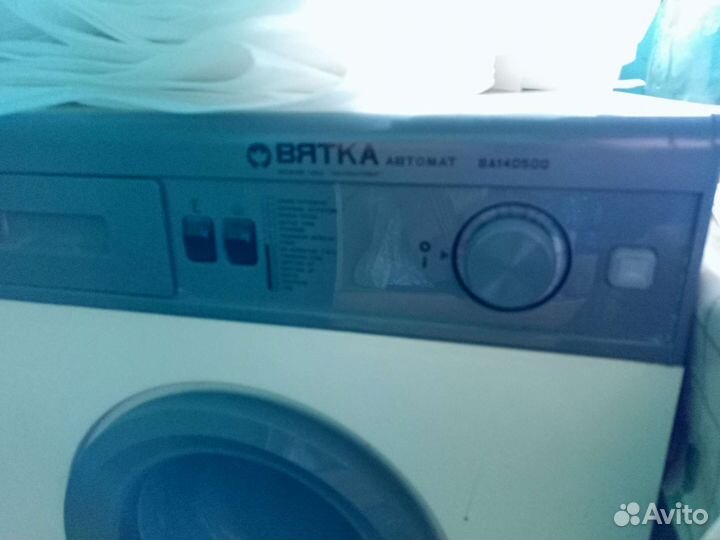 Продам стиральную машину Вятка автомат бу