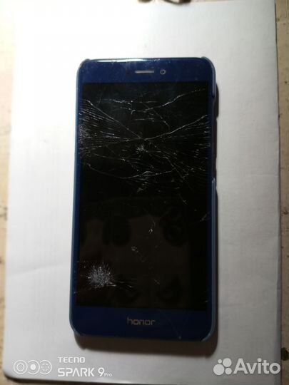 HONOR 8 Lite, 4/32 ГБ