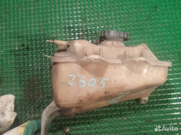 Бачок расширительный Chrysler New Yorker LHS