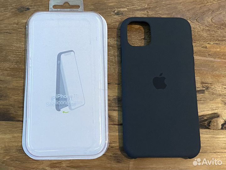 Чехол Apple на iPhone 11 черный