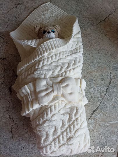 Плед на выписку вязаный с бантом