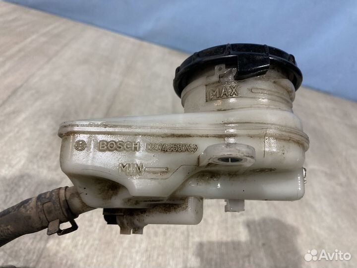 Бачок главного тормозного цилиндра Honda CR-V 3 RE