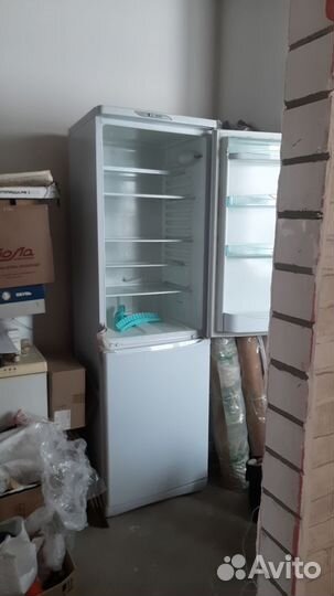 Продам холодильник Stinol RF-370A