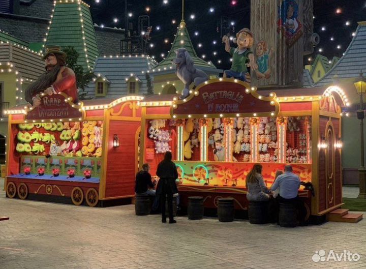 Работник аттракциона