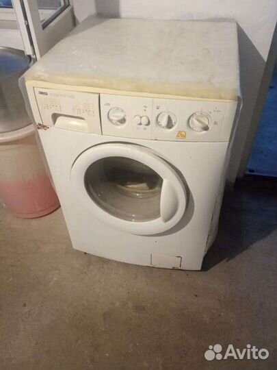 Стиральная машина Zanussi