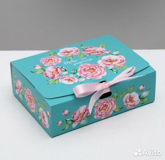 Подарочный бокс