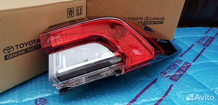 Фонарь Toyota Corolla 2018-2023