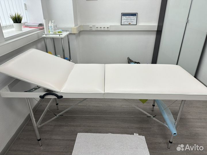 Кушетка косметологическая